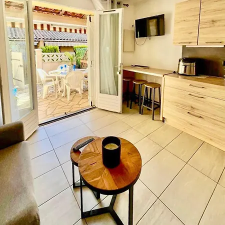 Apartamento La Bergerie Cosy - Piscine - Place De Parking - La Pinède - Cap D'agde *